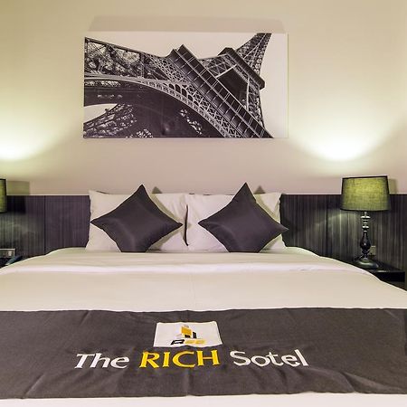The Rich Sotel Krabi town Exterior foto